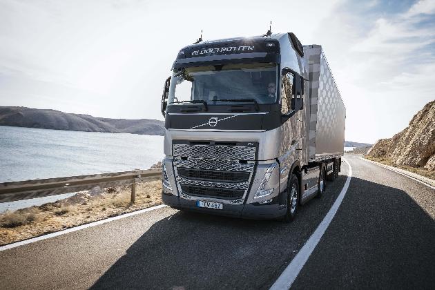 Oscar Zircon Novus 10W30 получил официальный допуск Volvo VDS-4.5
